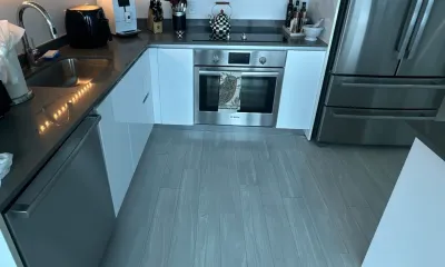 Modern condo kitchen in a Doral-style high-rise after an Ire Cleaning Services clean